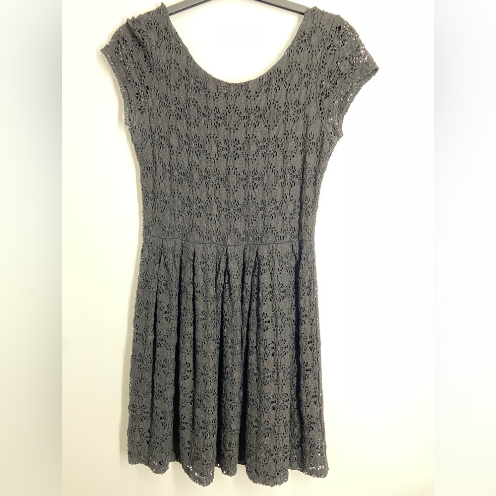 Aqua (Bloomingdale’s) Lace style‎ Mini Dress, Stretchy, Size L